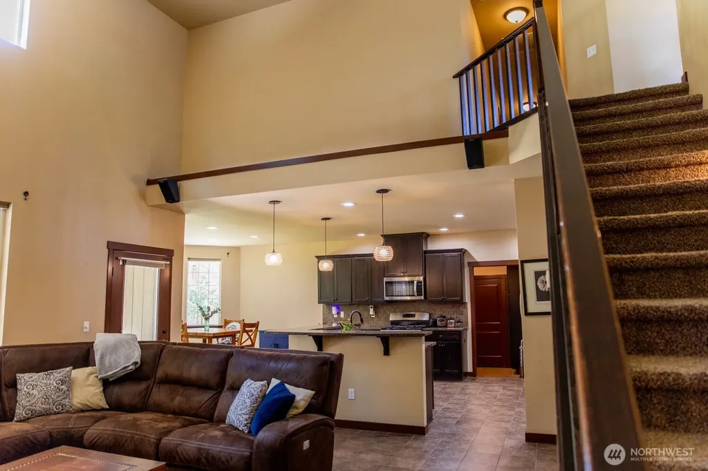 4041 61st Court SW Olympia WA 98512