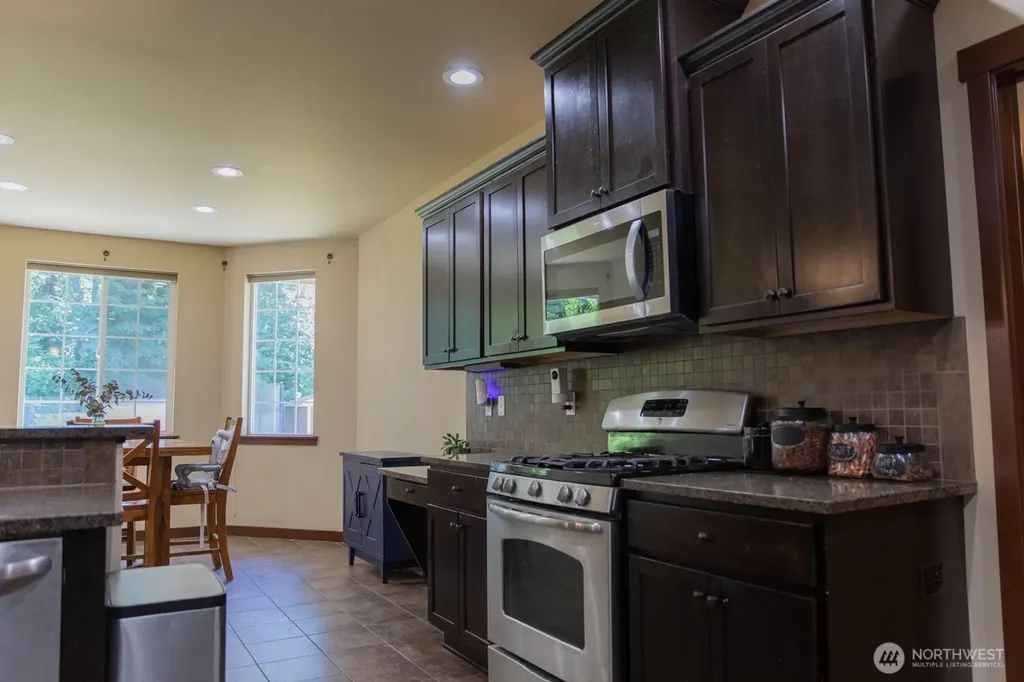 4041 61st Court SW Olympia WA 98512