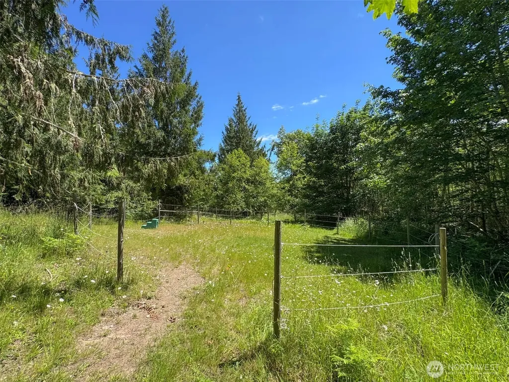 663 Glass Road Port Angeles WA 98362