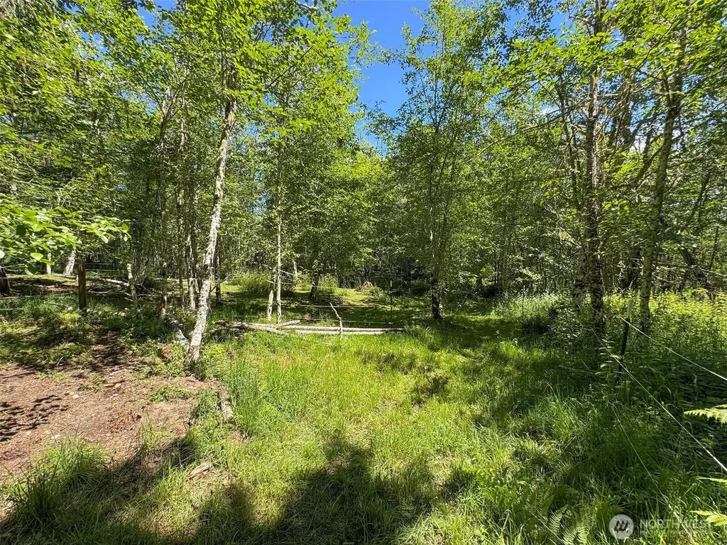 663 Glass Road Port Angeles WA 98362
