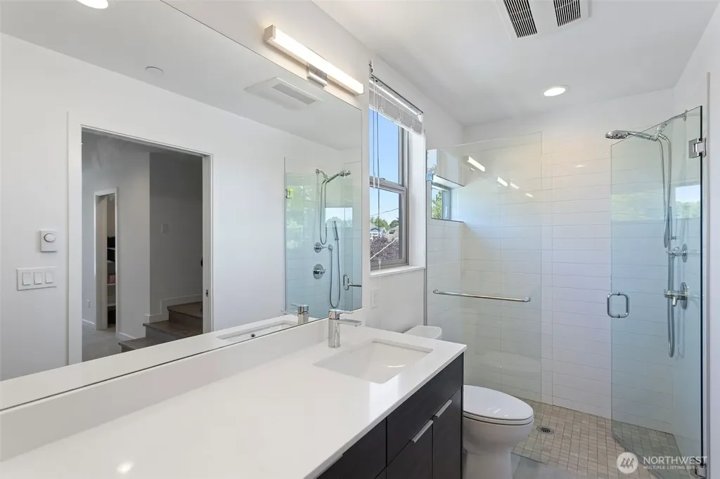 604 NW 77th Street Seattle WA 98117