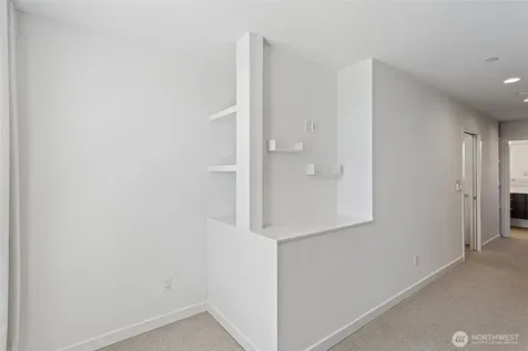 604 NW 77th Street Seattle WA 98117