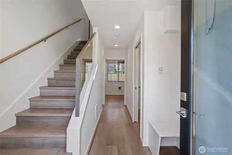 604 NW 77th Street Seattle WA 98117
