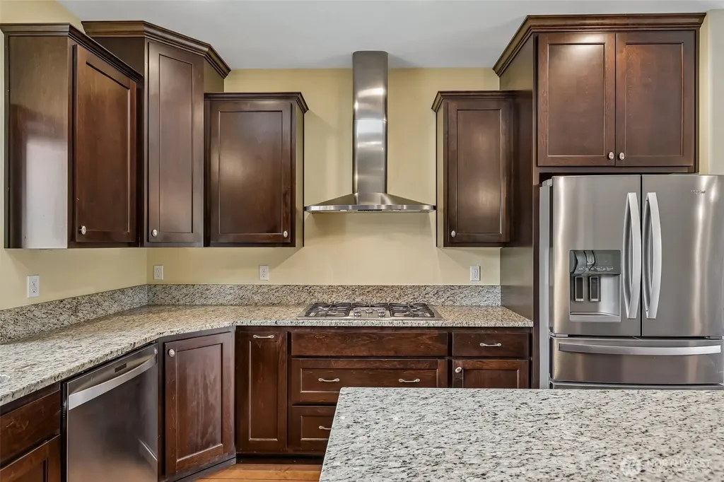 3316 280th Street NW Stanwood WA 98292