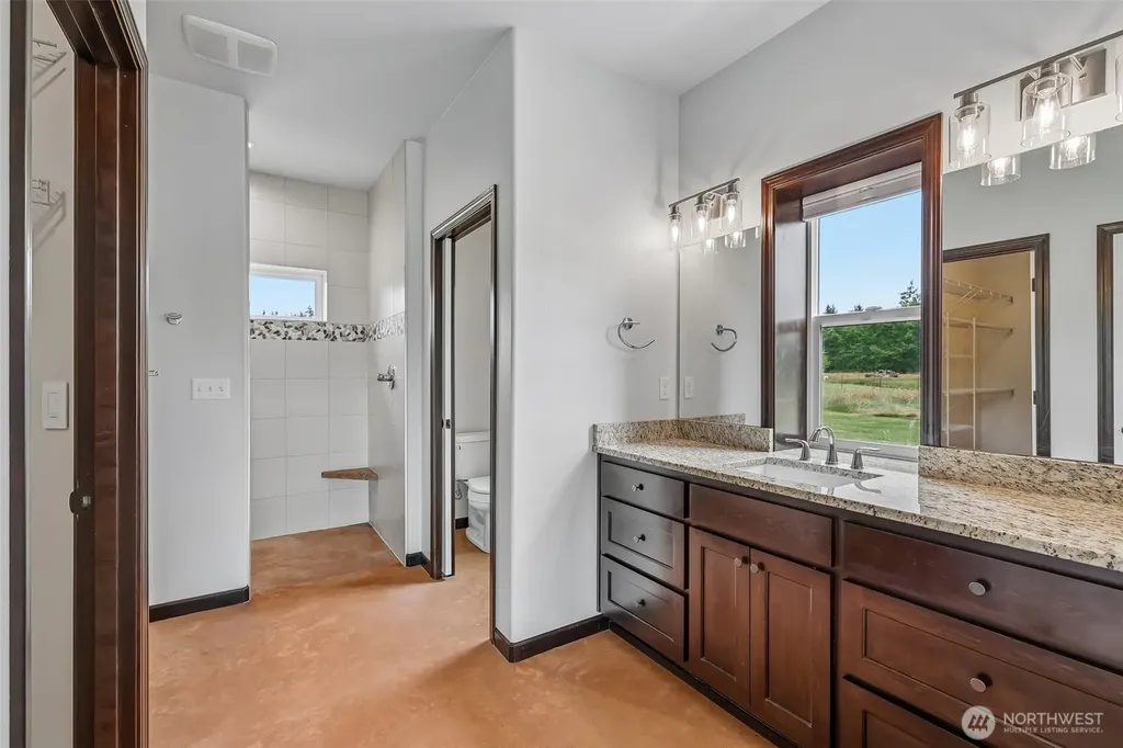 3316 280th Street NW Stanwood WA 98292