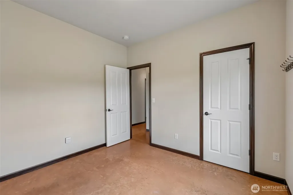 3316 280th Street NW Stanwood WA 98292