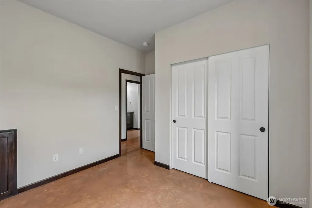 3316 280th Street NW Stanwood WA 98292