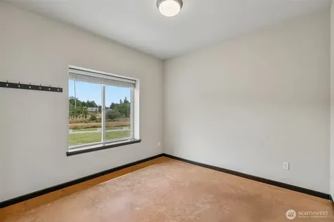 3316 280th Street NW Stanwood WA 98292