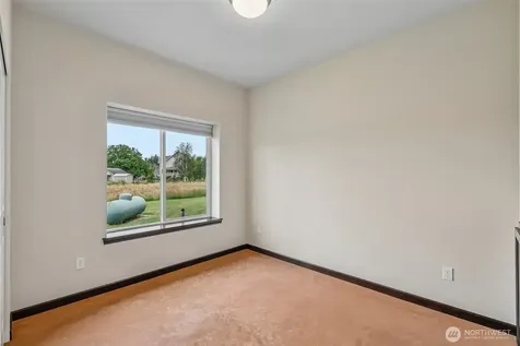 3316 280th Street NW Stanwood WA 98292