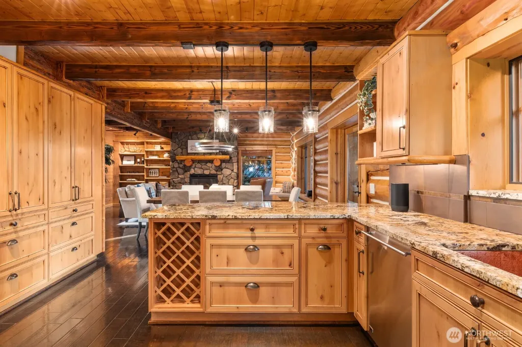 6 Summit Way Snoqualmie Pass WA 98068