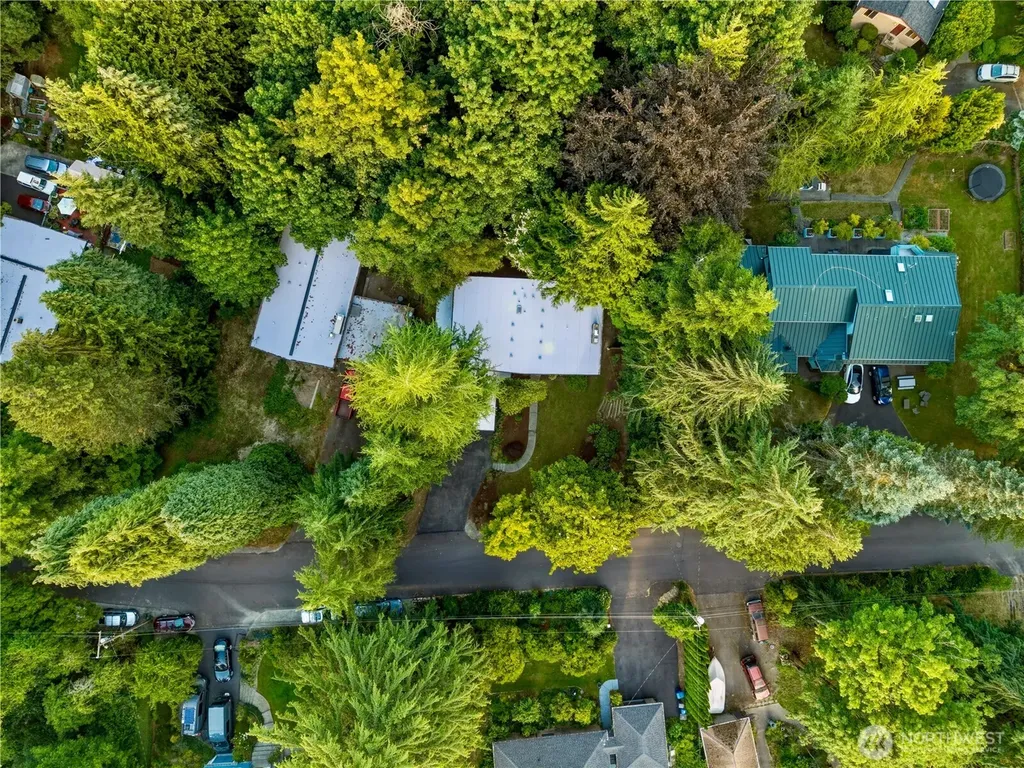 17128 2nd Avenue SW Normandy Park WA 98166