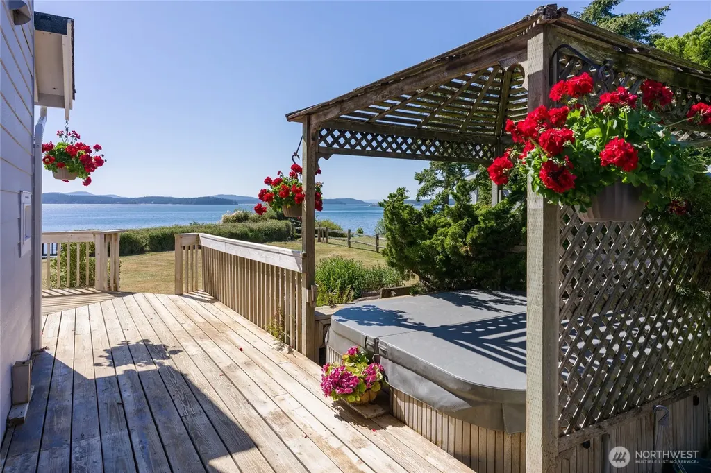 405 Lopez Road Lopez Island WA 98261