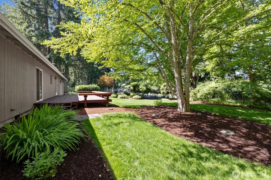 4813 338th Street E Eatonville WA 98328