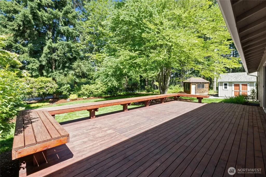 4813 338th Street E Eatonville WA 98328