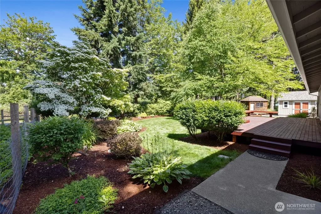 4813 338th Street E Eatonville WA 98328
