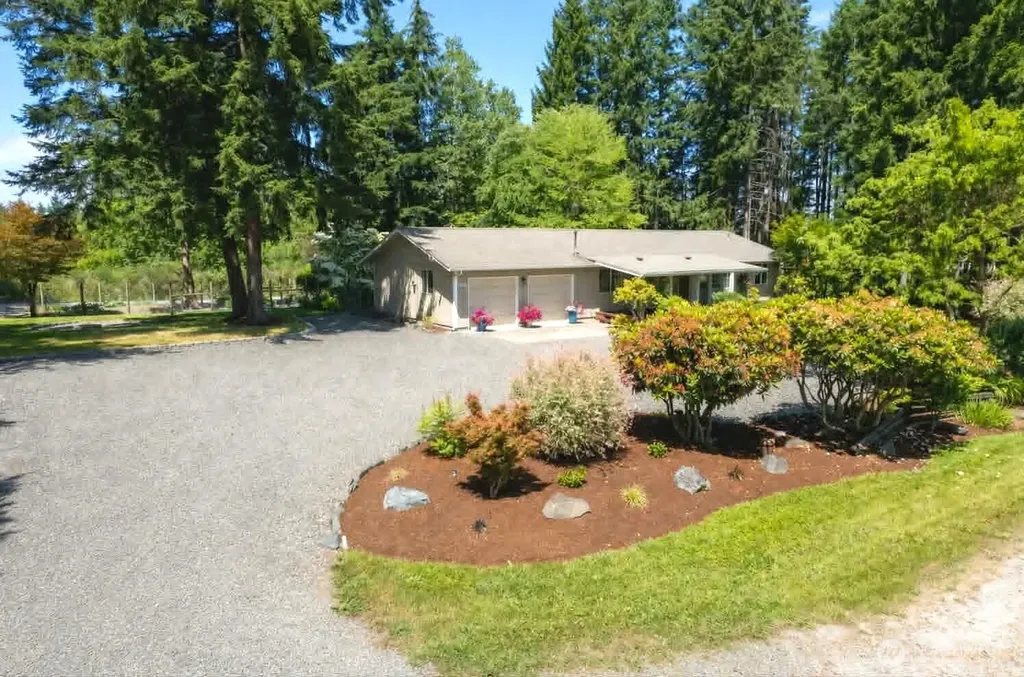4813 338th Street E Eatonville WA 98328