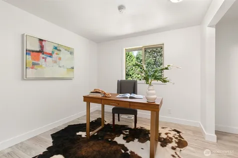 5769 Blakely Avenue NE Bainbridge Island WA 98110