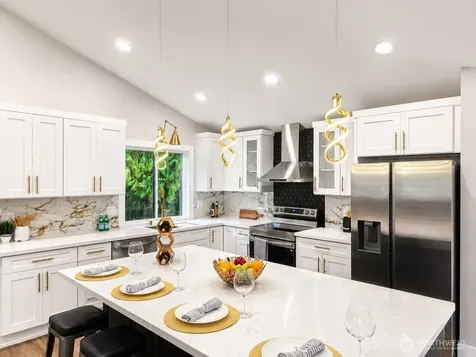 510 223rd Street SW Bothell WA 98021