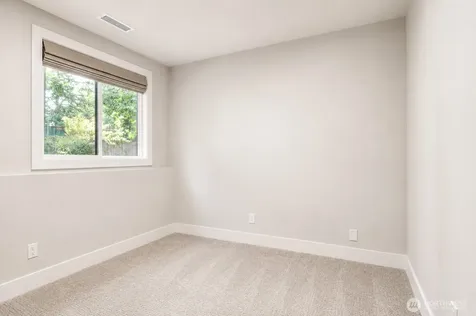 510 223rd St Street SW Bothell WA 98021