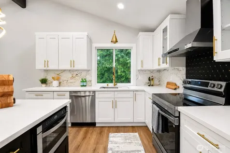 510 223rd St Street SW Bothell WA 98021