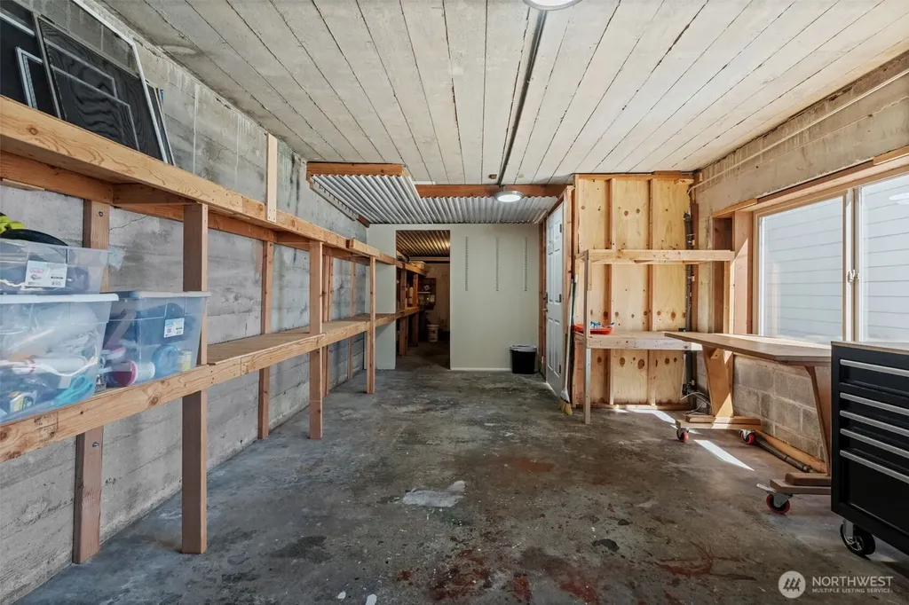 508 Klapache Avenue NE Tacoma WA 98422