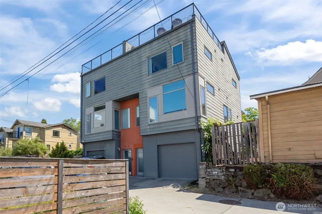 161 23rd Avenue Seattle WA 98122
