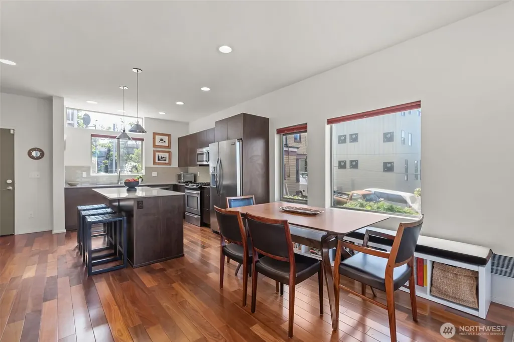 161 23rd Avenue Seattle WA 98122