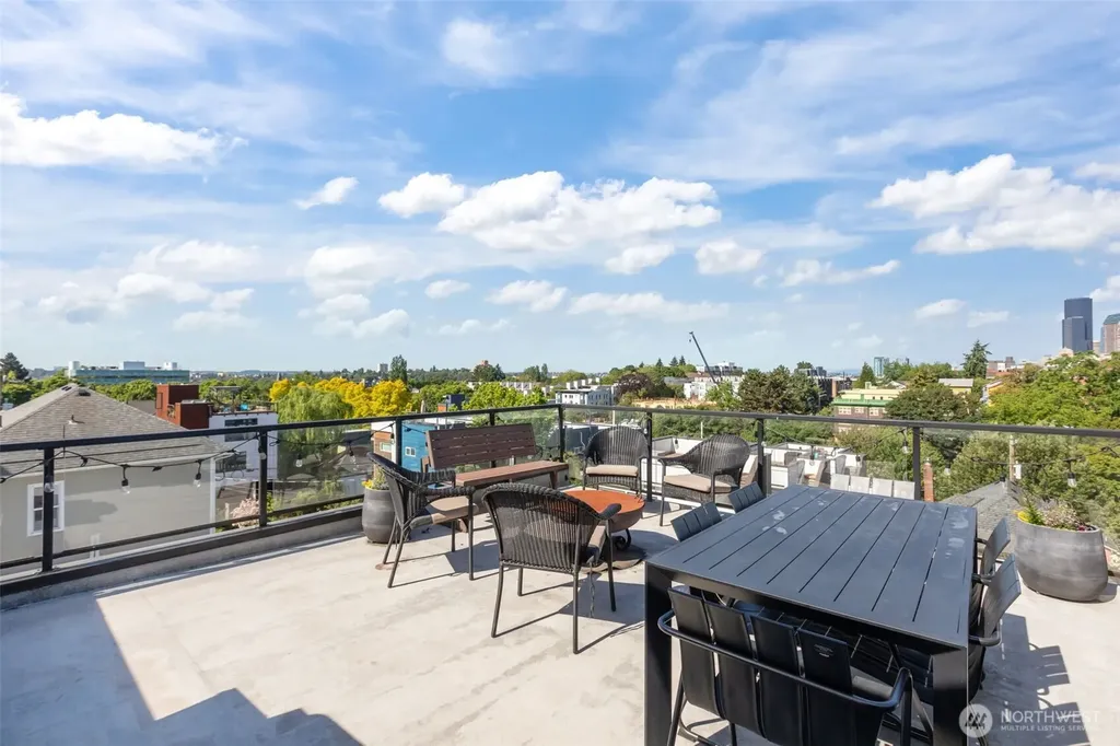 161 23rd Avenue Seattle WA 98122