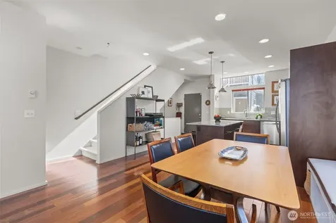 161 23rd Avenue Seattle WA 98122