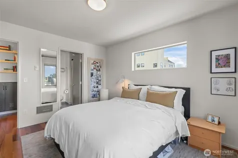 161 23rd Avenue Seattle WA 98122