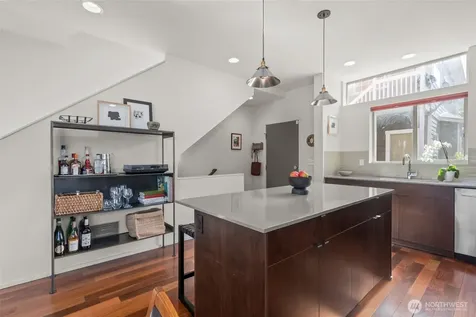 161 23rd Avenue Seattle WA 98122