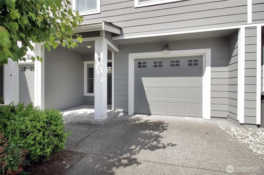 2014 101st Avenue SE Lake Stevens WA 98258