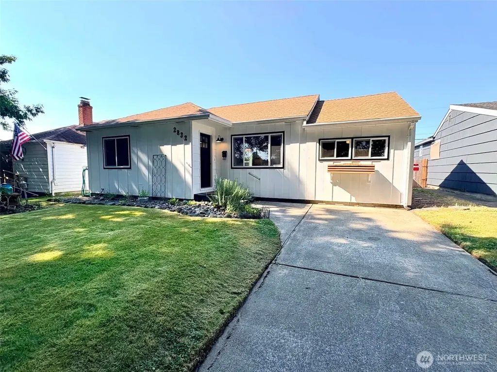 2832 Louisiana Street Longview WA 98632