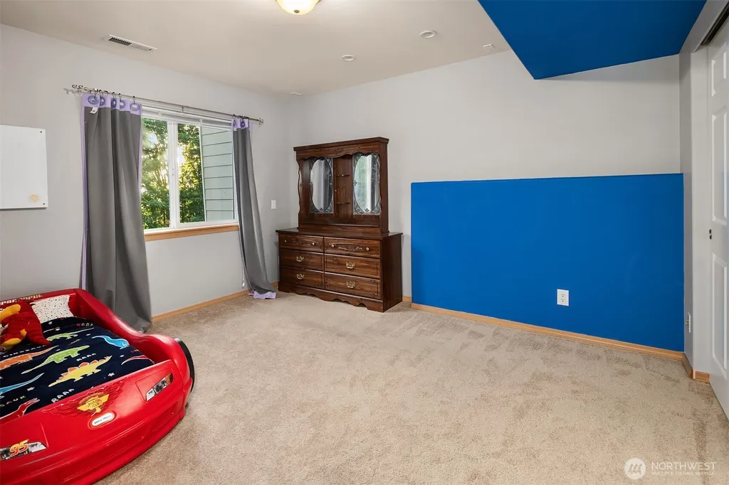 24 79th Drive SE Lake Stevens WA 98258