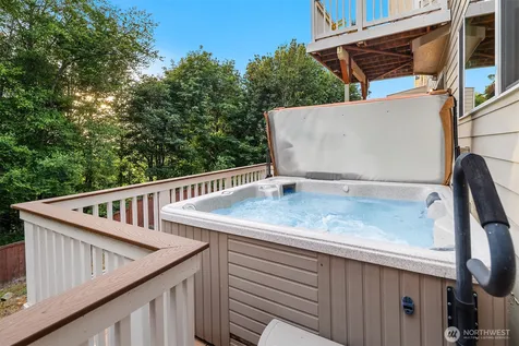 24 79th Drive SE Lake Stevens WA 98258