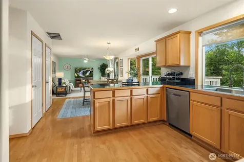 24 79th Drive SE Lake Stevens WA 98258