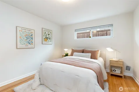 6050 43rd Avenue NE Seattle WA 98115