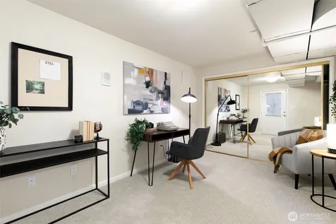 6050 43rd Avenue NE Seattle WA 98115