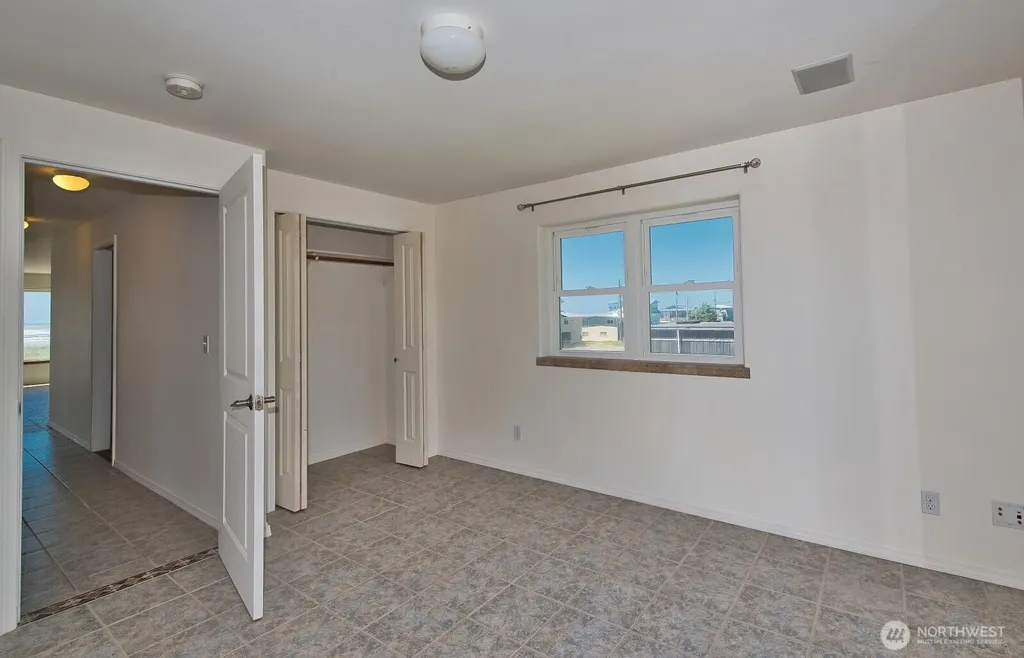 48140 Pacific Avenue Moclips WA 98562