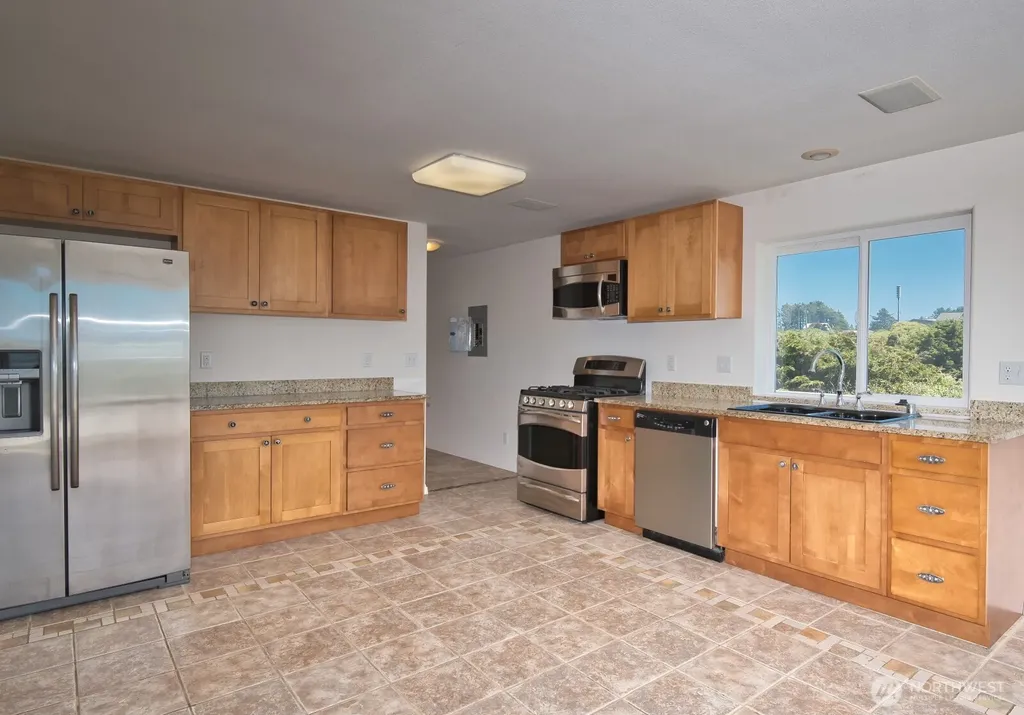 48140 Pacific Avenue Moclips WA 98562