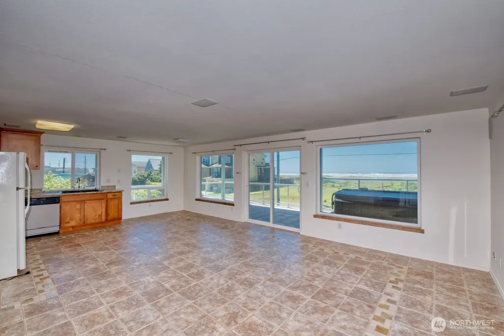 48140 Pacific Avenue Moclips WA 98562