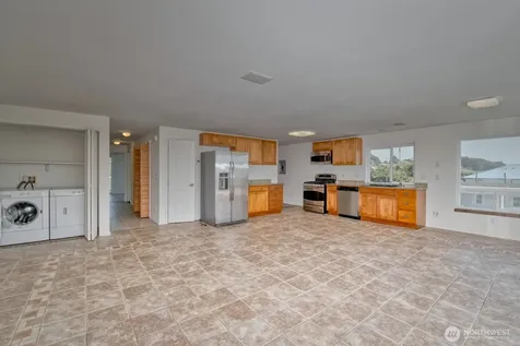 48140 Pacific Avenue Moclips WA 98562