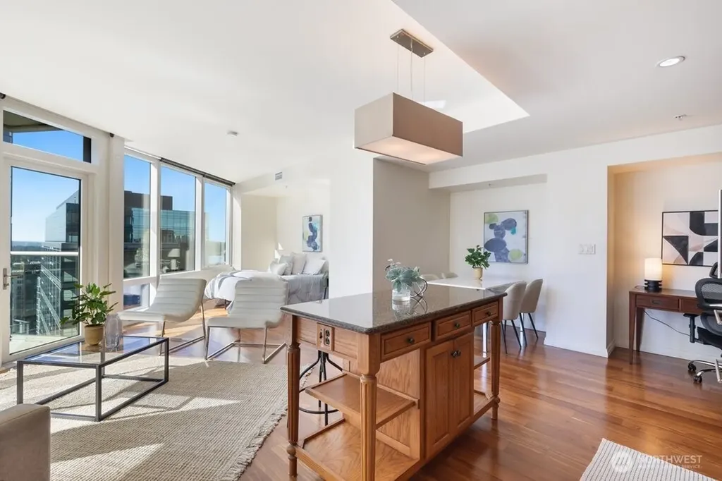500 106th Avenue NE Bellevue WA 98004