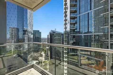 500 106th Avenue NE Bellevue WA 98004