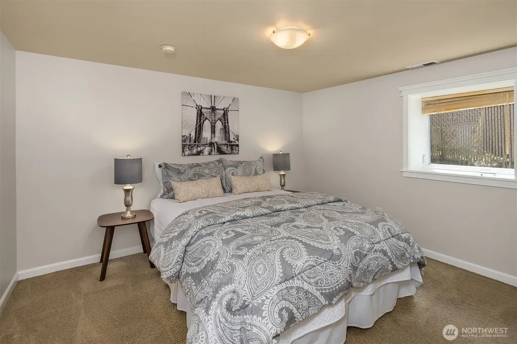 223 29th Avenue E Seattle WA 98112
