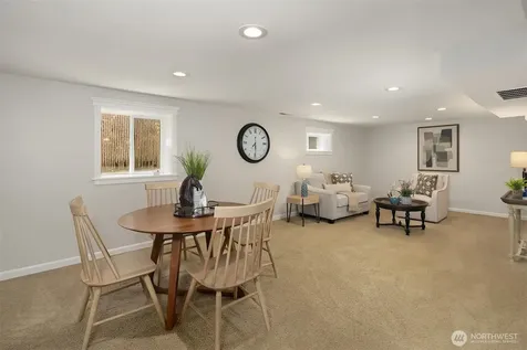 223 29th Avenue E Seattle WA 98112