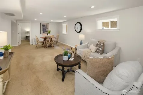 223 29th Avenue E Seattle WA 98112