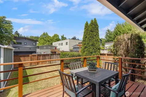 223 29th Avenue E Seattle WA 98112