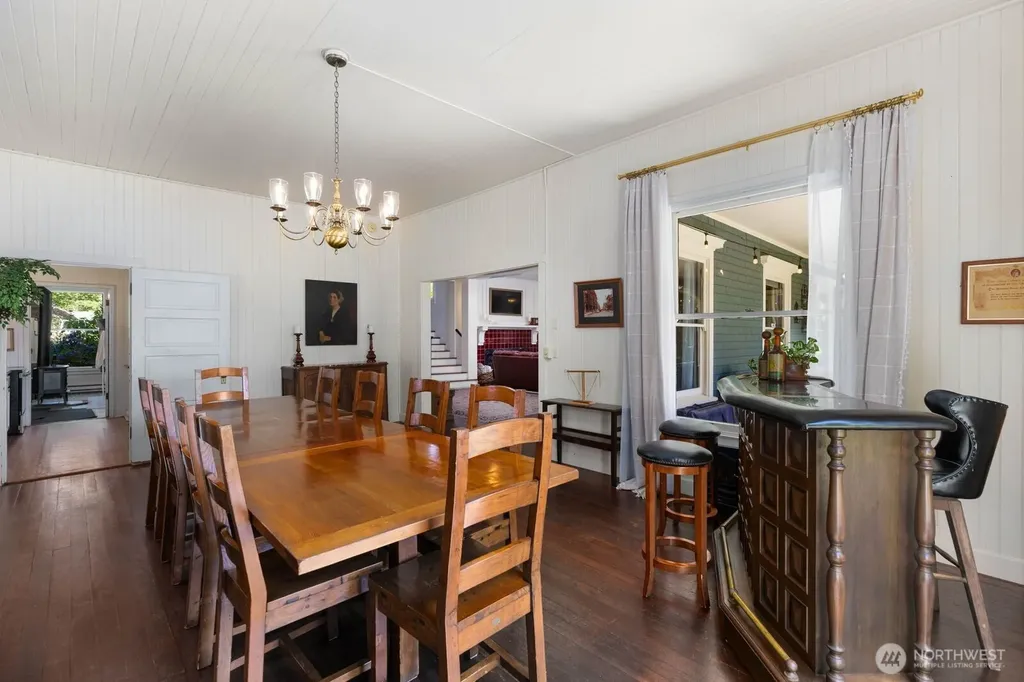 2415 Willows Road Seaview WA 98644