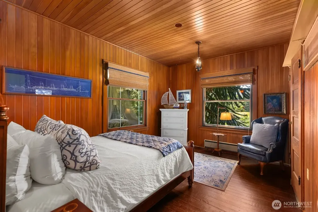 2415 Willows Road Seaview WA 98644